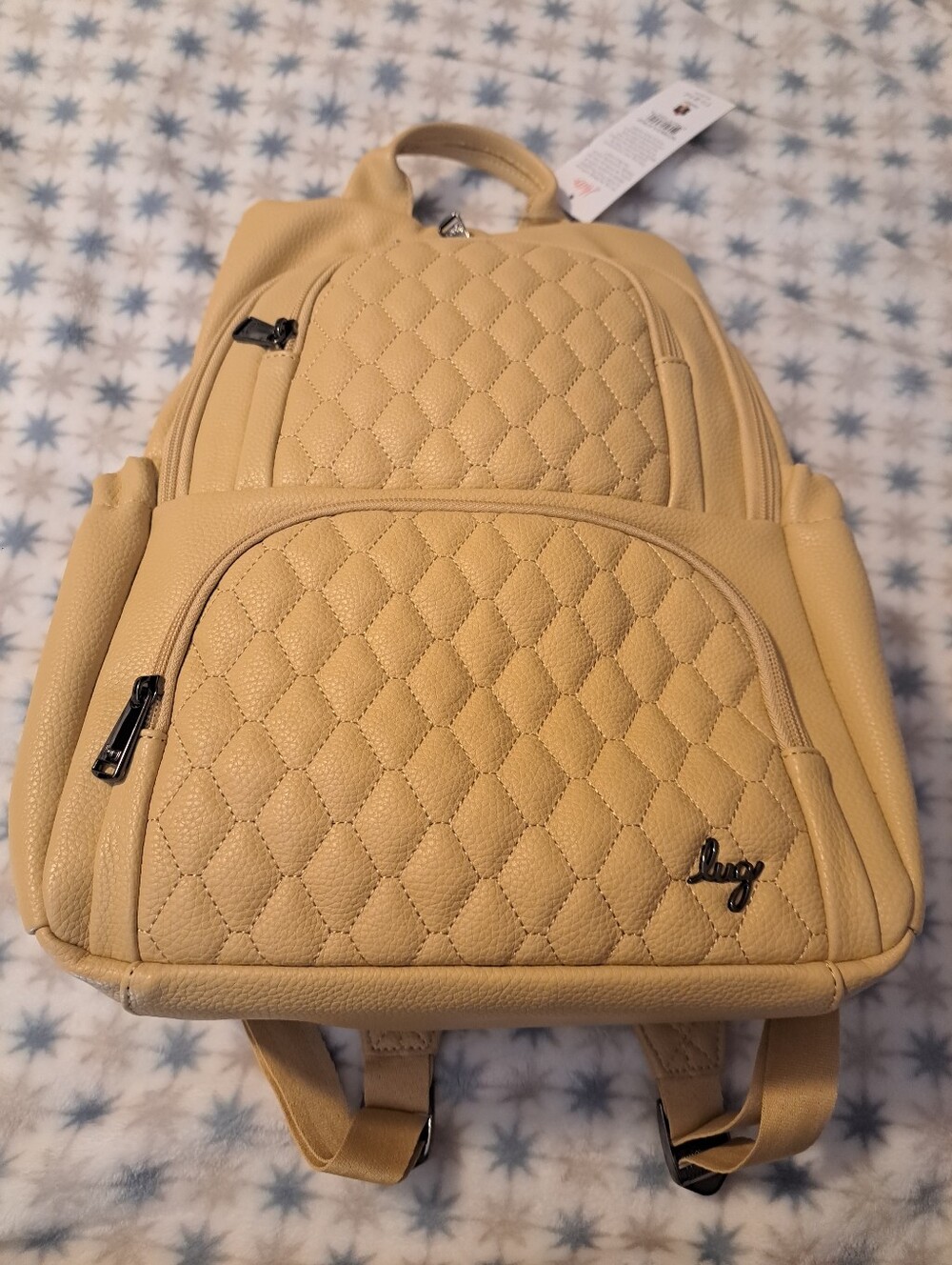 Lug Hatchback VL Buttercup